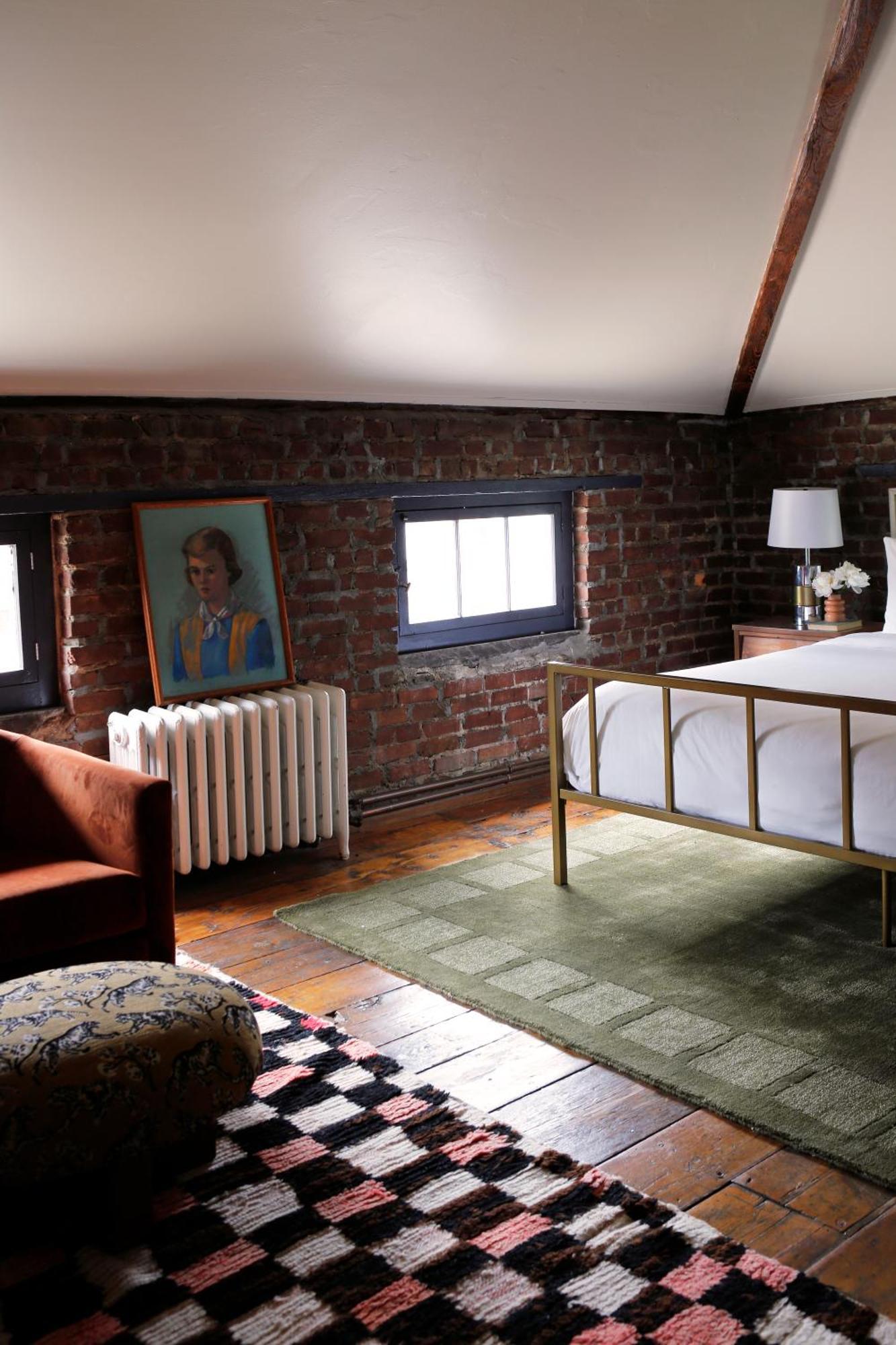 Kingston Carriage House Bed & Breakfast Exterior photo