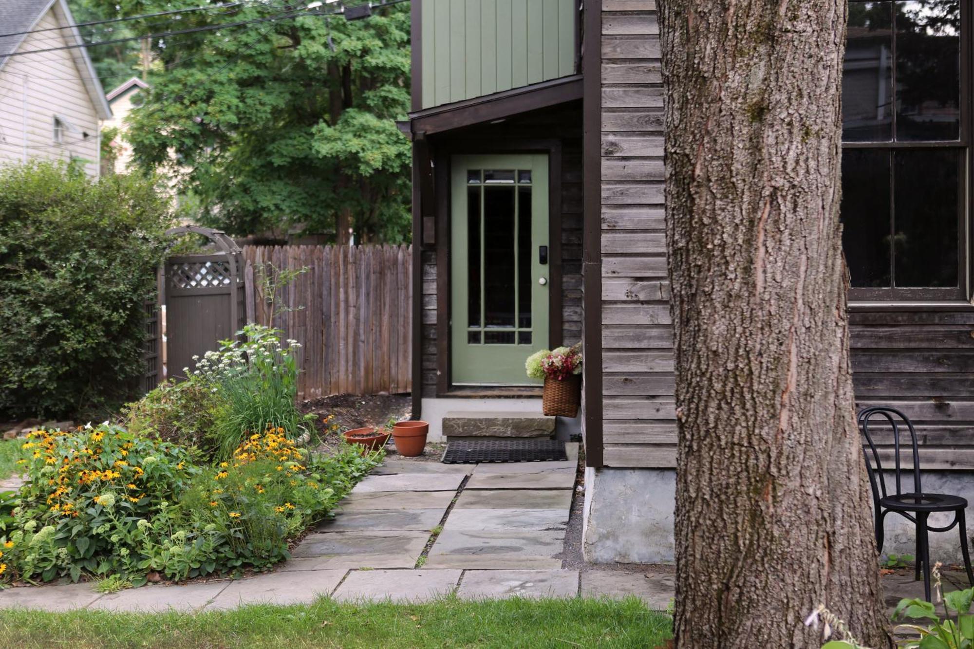Kingston Carriage House Bed & Breakfast Exterior photo